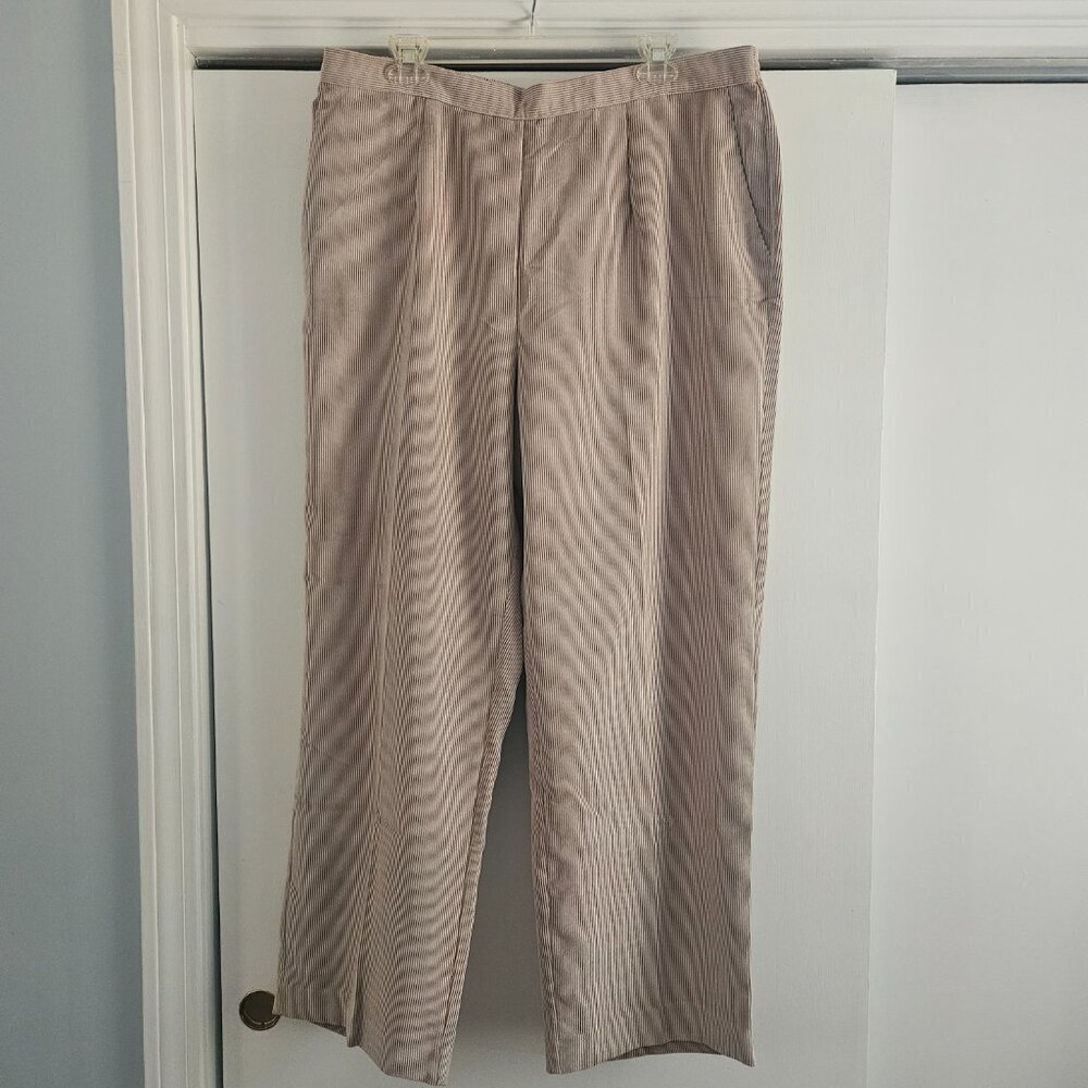 Alfred Dunner Corduroy Elastic Waist Proportioned Tan 18W Stretch Pants - Picture 2 of 9